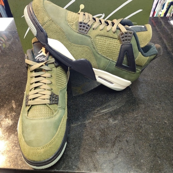 Nike Air Jordan 4 Retro SE Craft Medium Olive sz 12 main image 8